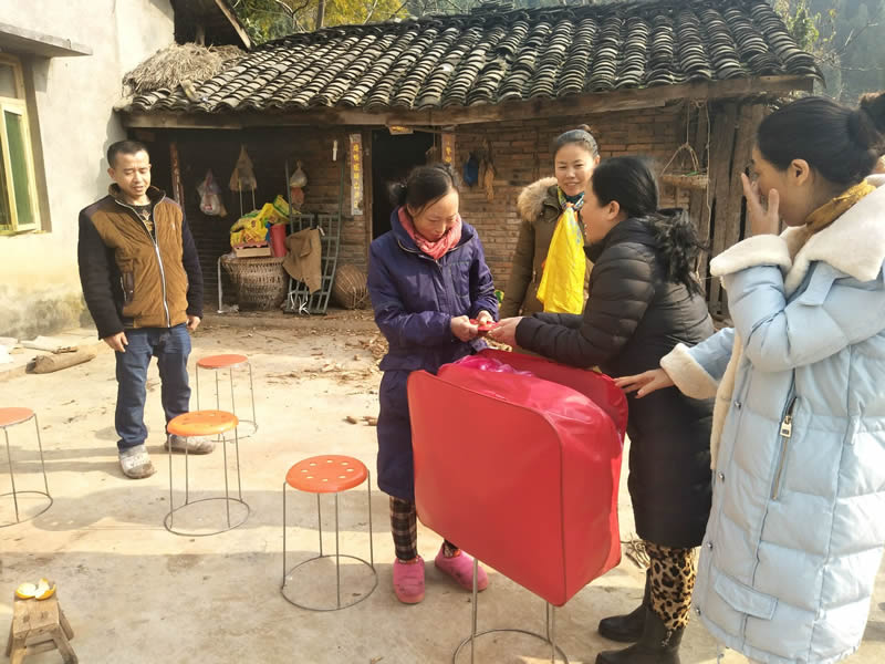 “責任正信，愛心公益”我們在行動——綿陽游仙區(qū)登仙村之行